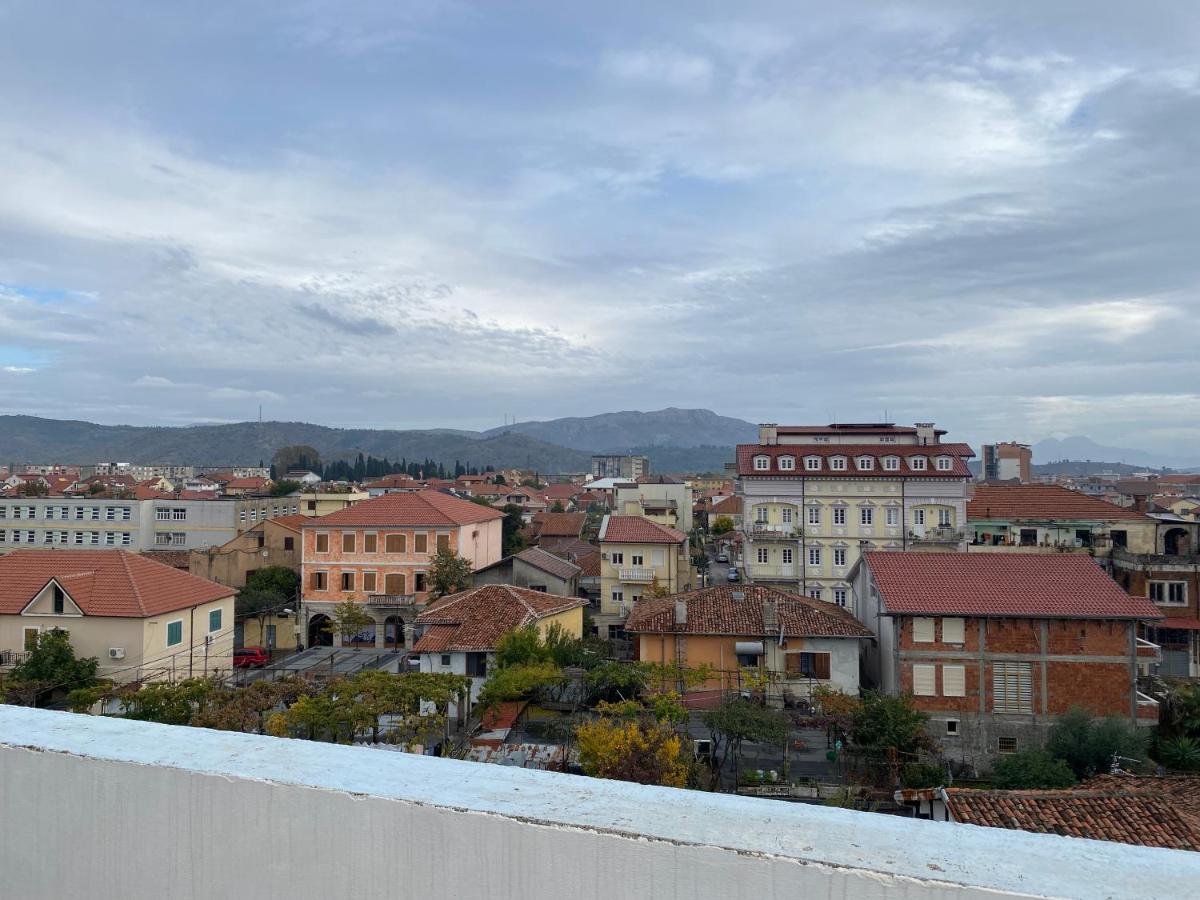Eagle'S Nest Apartment Shkodër Екстериор снимка