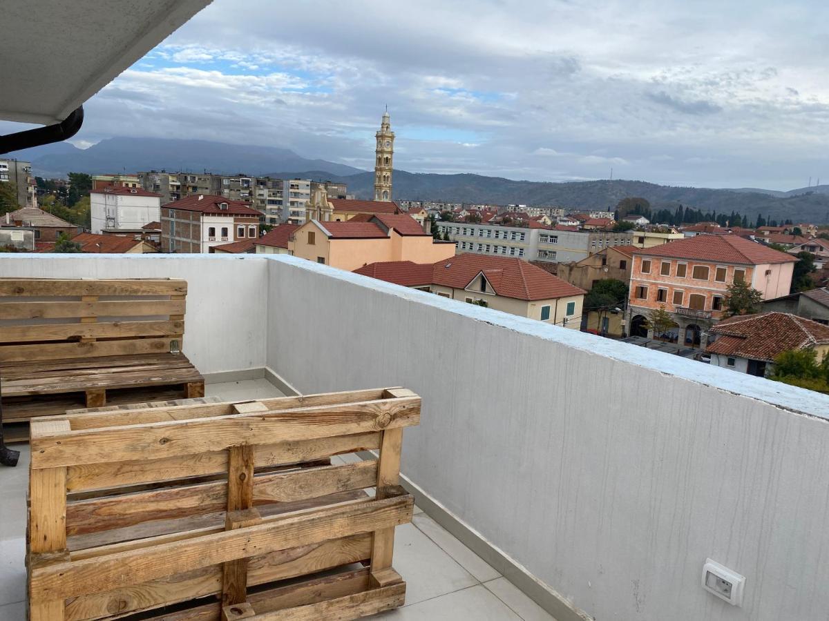 Eagle'S Nest Apartment Shkodër Екстериор снимка