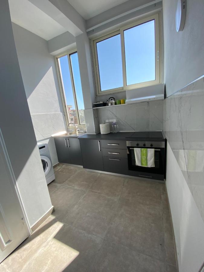 Eagle'S Nest Apartment Shkodër Екстериор снимка